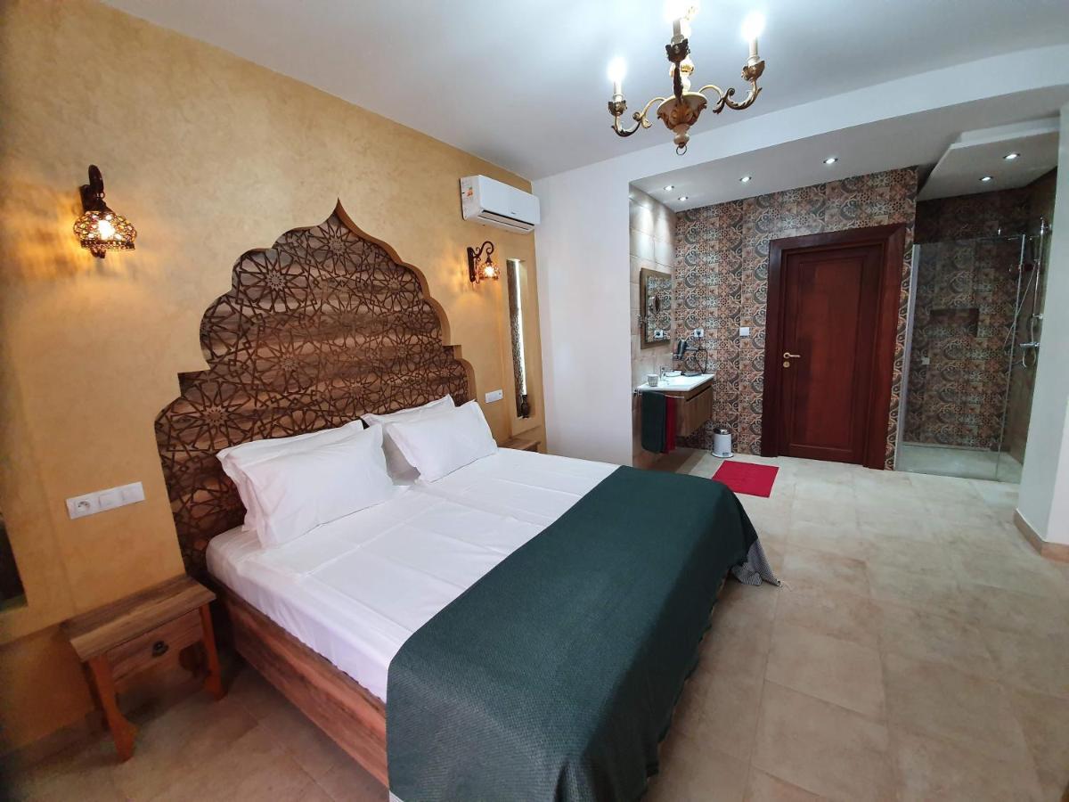 Mahdia - Baghdadi - Laourient Apartments, Restaurant, Cafe Екстериор снимка