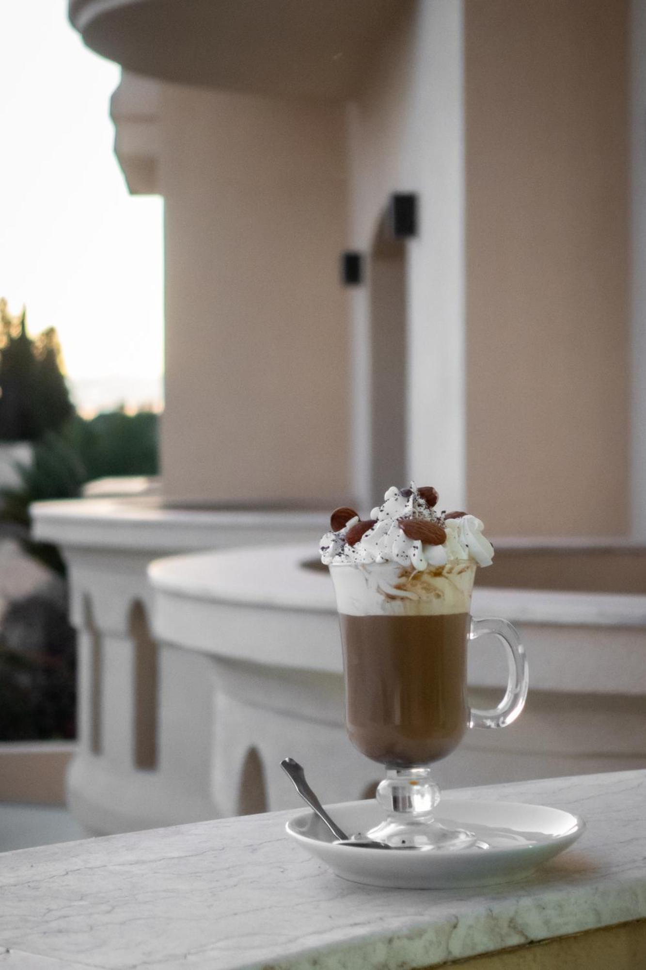 Mahdia - Baghdadi - Laourient Apartments, Restaurant, Cafe Екстериор снимка