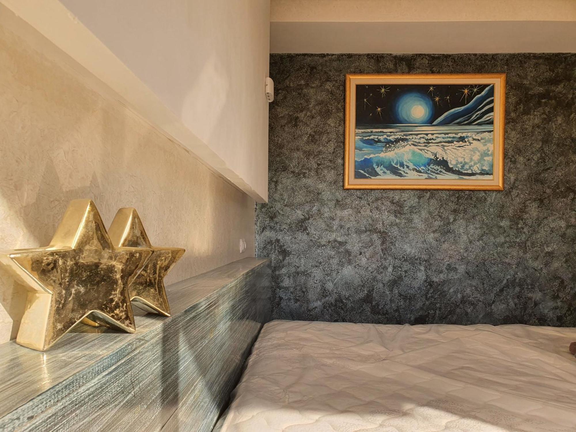 Mahdia - Baghdadi - Laourient Apartments, Restaurant, Cafe Стая снимка